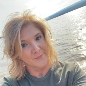 Meet your Posher, Melanie